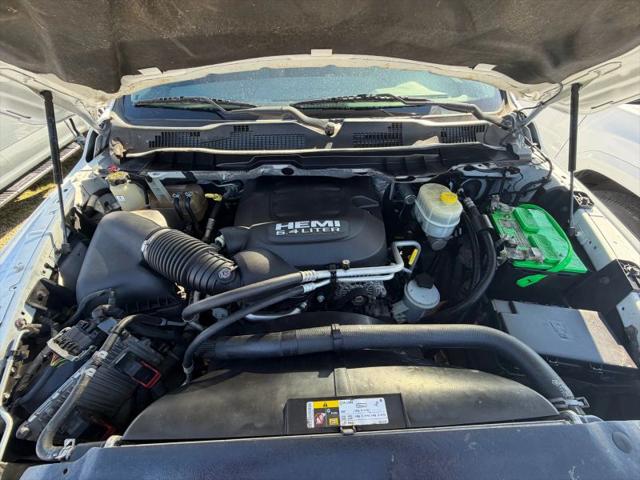 2017 Ram 2500 Tradesman Crew Cab 4x4 6'4" Box
