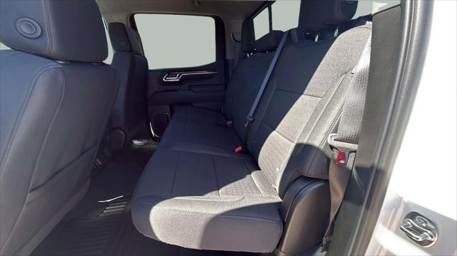 2026 GMC Sierra 1500 Crew Cab, Standard Bed, SLE, 4WD