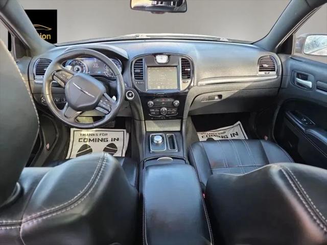 2016 Chrysler 300 300S