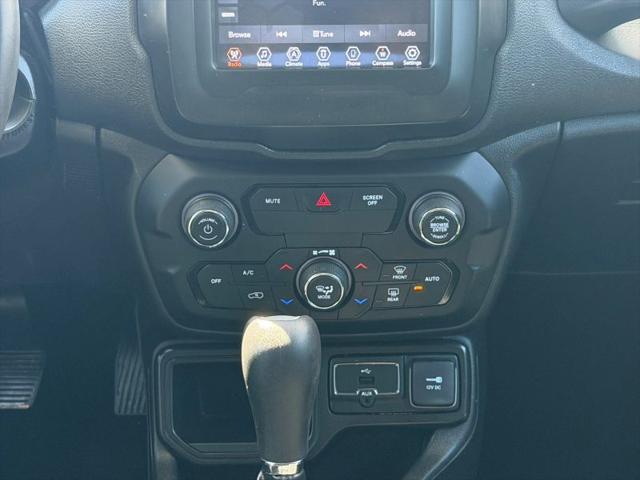 2018 Jeep Renegade Latitude FWD
