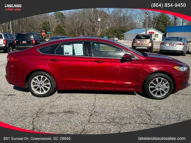 2017 Ford Fusion SE