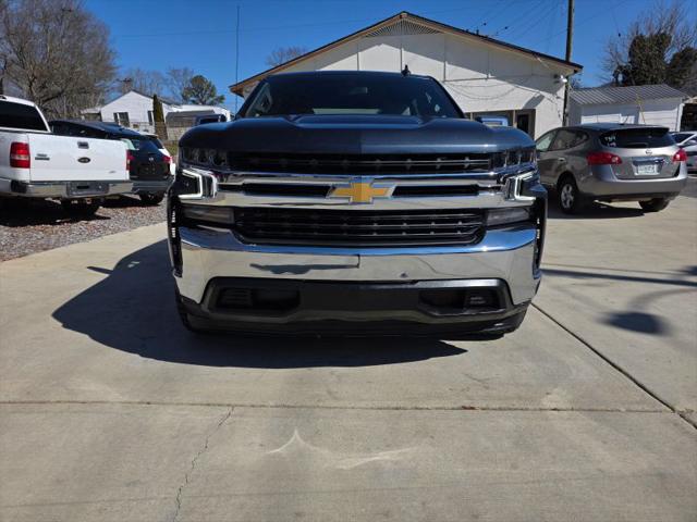 2022 Chevrolet Silverado 1500 2WD Crew Cab Short Bed LT
