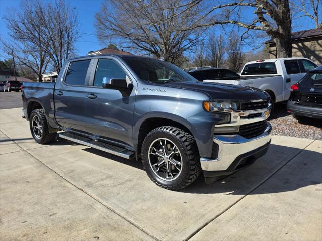 2022 Chevrolet Silverado 1500 2WD Crew Cab Short Bed LT