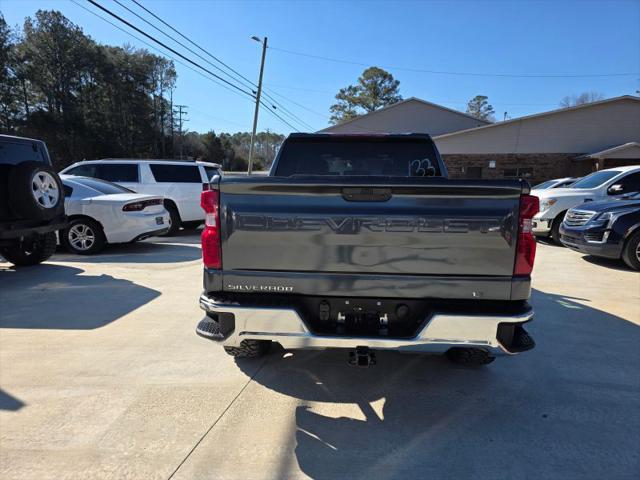 2022 Chevrolet Silverado 1500 2WD Crew Cab Short Bed LT