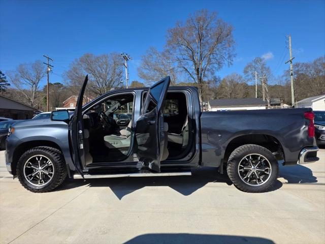 2022 Chevrolet Silverado 1500 2WD Crew Cab Short Bed LT