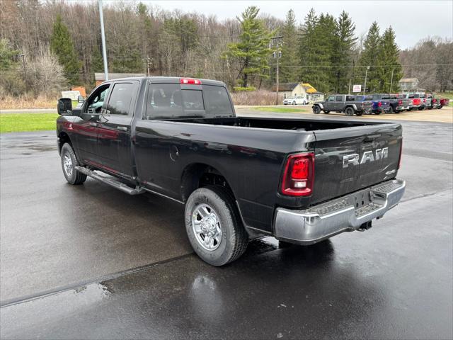 2026 Ram 3500 Tradesman Crew Cab 4x4 8' Box