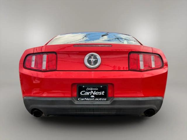 2012 Ford Mustang V6 Premium