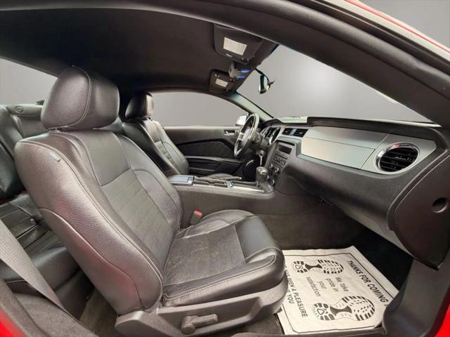 2012 Ford Mustang V6 Premium