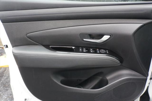 2025 Hyundai Santa Cruz SEL Activity