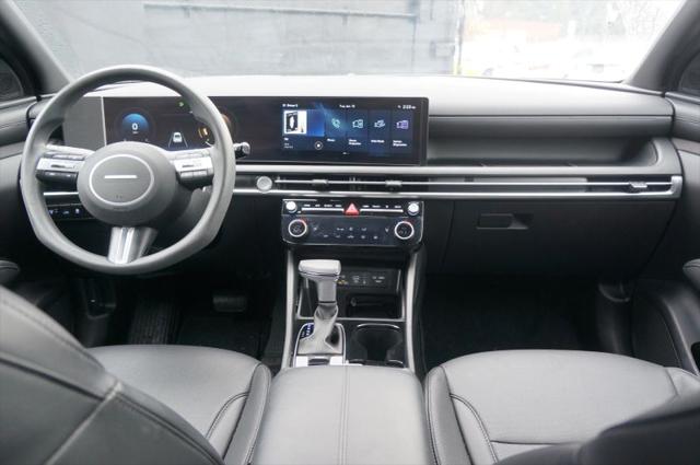 2025 Hyundai Santa Cruz SEL Activity