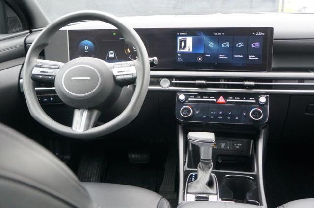 2025 Hyundai Santa Cruz SEL Activity