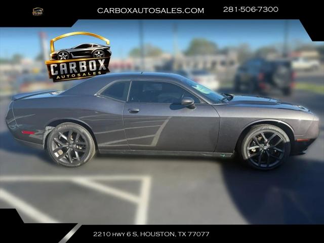 2021 Dodge Challenger SXT