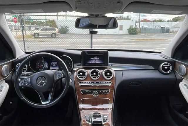 2015 Mercedes-Benz C-CLASS C 300 4MATIC