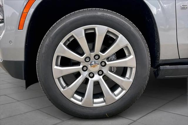 2026 Chevrolet Suburban Premier, RWD