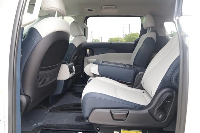 2026 Kia Carnival MPV EX