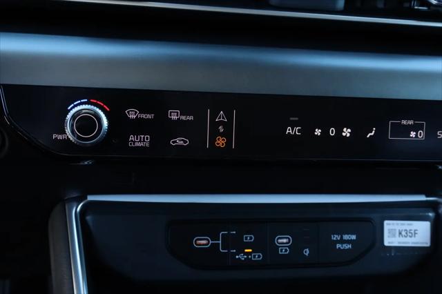 2026 Kia Carnival MPV SX Prestige