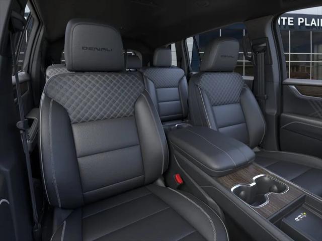2026 GMC Acadia Denali FWD