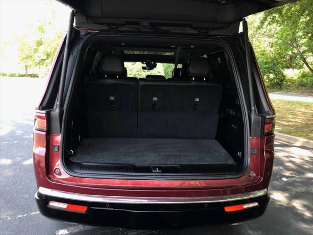 2022 Jeep Wagoneer Series III 4x4