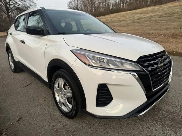 2023 Nissan Kicks S Xtronic CVT