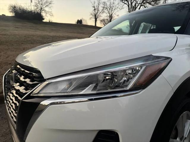 2023 Nissan Kicks S Xtronic CVT