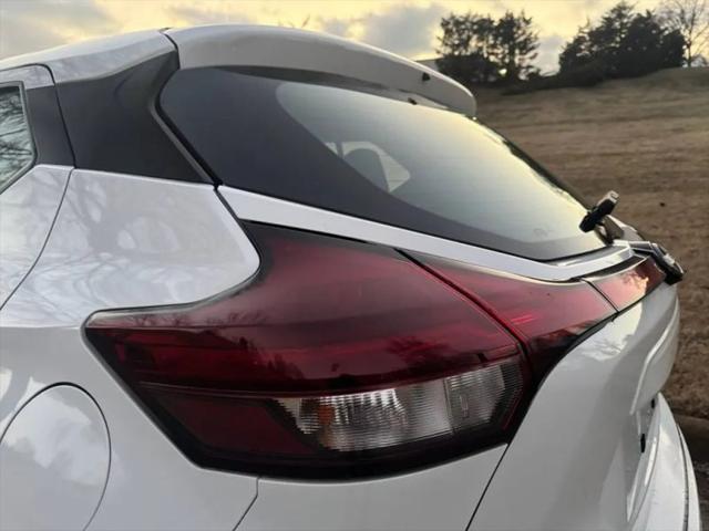 2023 Nissan Kicks S Xtronic CVT