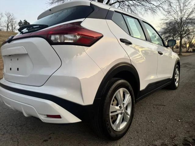 2023 Nissan Kicks S Xtronic CVT