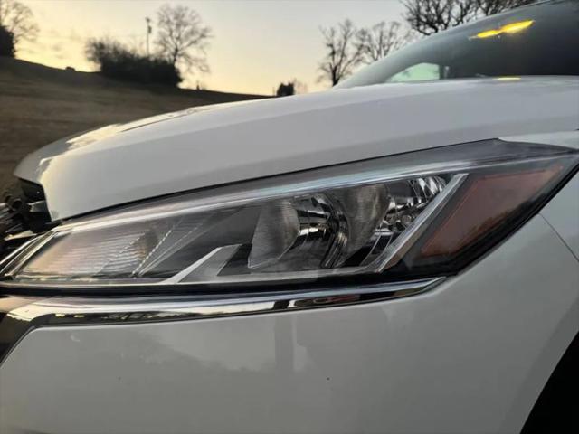 2023 Nissan Kicks S Xtronic CVT