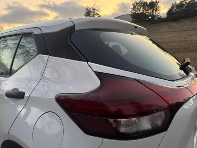 2023 Nissan Kicks S Xtronic CVT