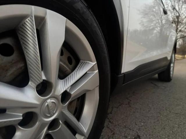 2023 Nissan Kicks S Xtronic CVT