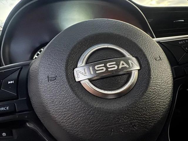 2023 Nissan Kicks S Xtronic CVT
