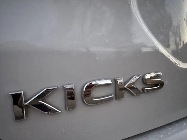 2023 Nissan Kicks S Xtronic CVT
