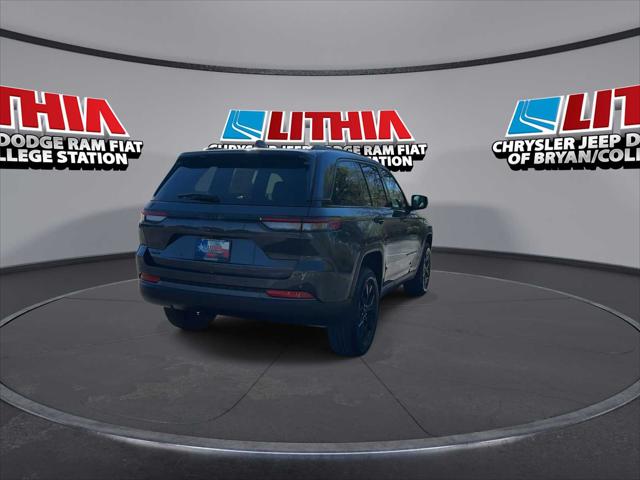 2026 Jeep Grand Cherokee Altitude 4x4