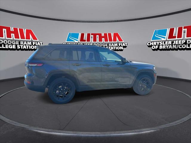 2026 Jeep Grand Cherokee Altitude 4x4