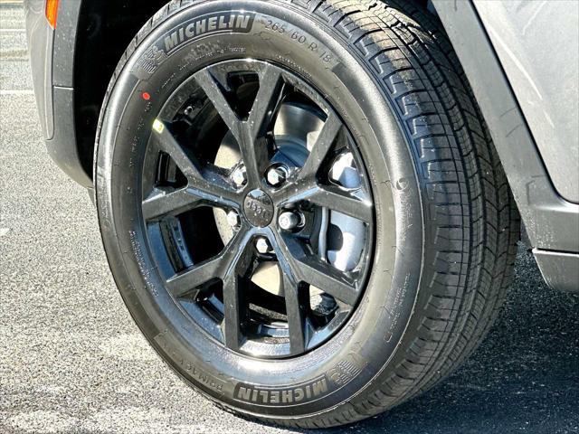 2026 Jeep Grand Cherokee Altitude 4x4