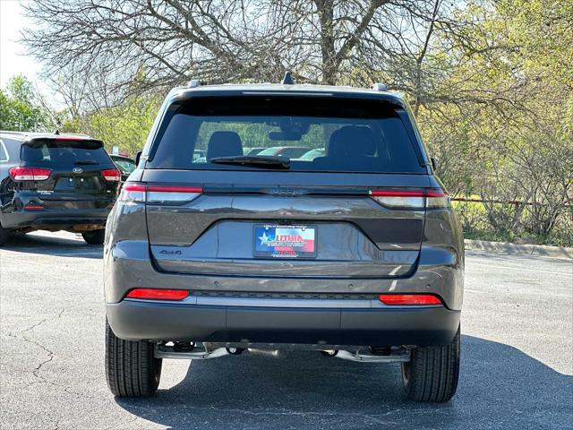 2026 Jeep Grand Cherokee Altitude 4x4