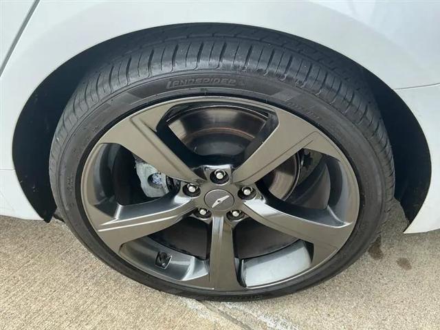 2019 Genesis G70 2.0T Advanced