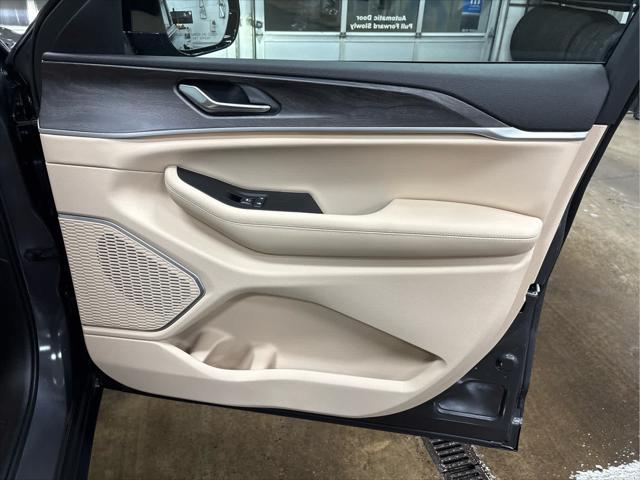 New 2026 Jeep Grand Cherokee For Sale in Wilmington, OH