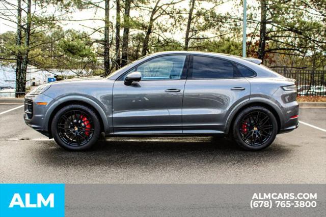 2025 Porsche Cayenne GTS