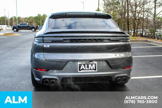2025 Porsche Cayenne GTS