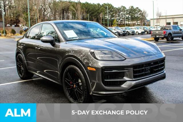 2025 Porsche Cayenne GTS