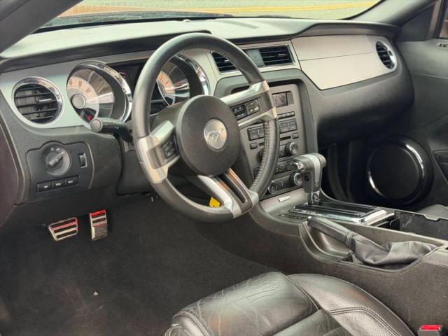 2010 Ford Mustang V6 Premium