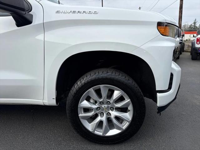 2020 Chevrolet Silverado 1500 4WD Crew Cab Short Bed Custom