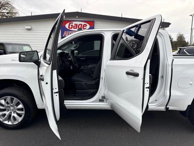 2020 Chevrolet Silverado 1500 4WD Crew Cab Short Bed Custom
