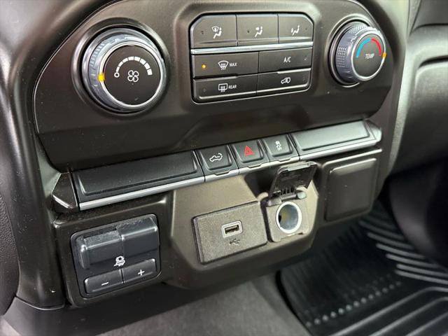 2020 Chevrolet Silverado 1500 4WD Crew Cab Short Bed Custom