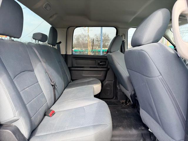 2017 Ram 3500 Tradesman Crew Cab 4x4 8' Box