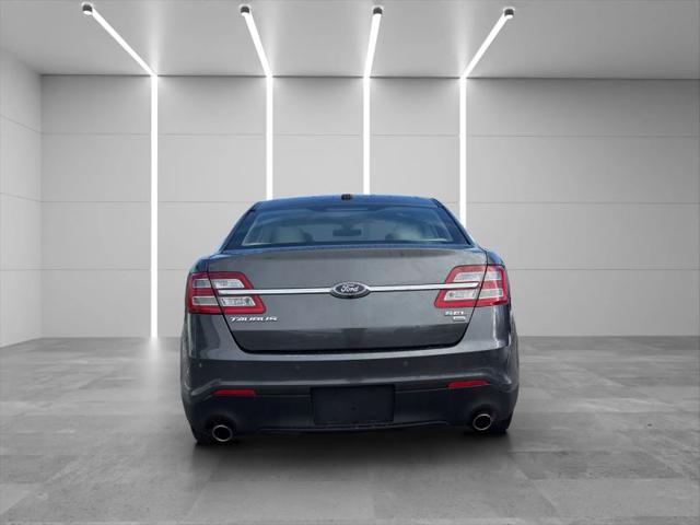 2018 Ford Taurus SEL