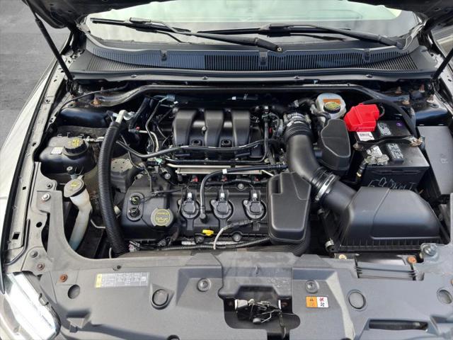2018 Ford Taurus SEL