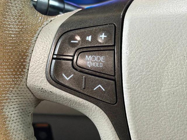 2013 Toyota Sienna XLE V6 8 Passenger