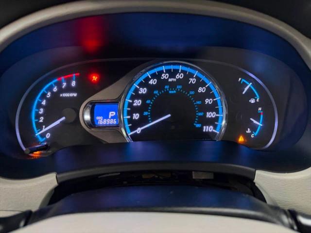 2013 Toyota Sienna XLE V6 8 Passenger