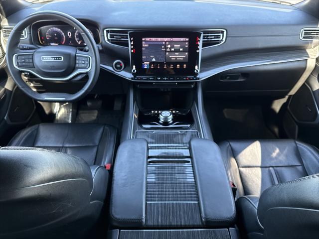 2022 Jeep Wagoneer Series III 4x2
